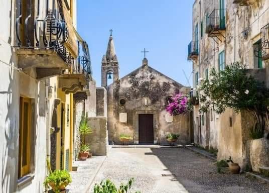 Lipari Centro Storico Flat 7 Min From Port Apartment Luaran gambar